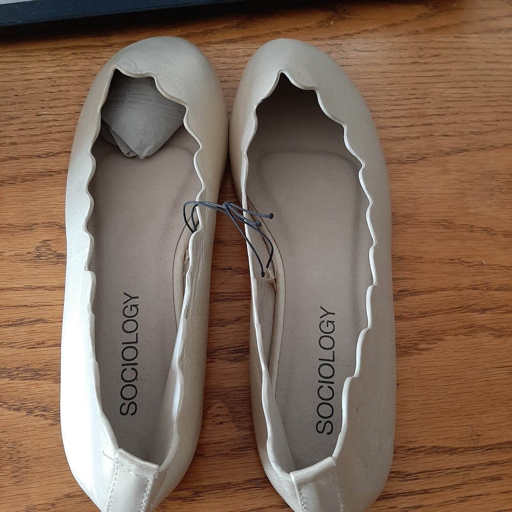 Ladies shoes - Picture 3 of 7